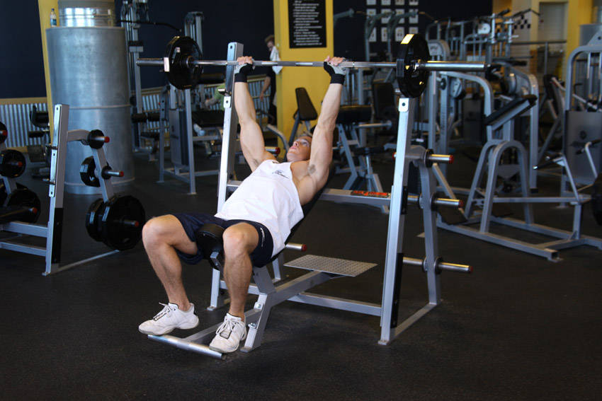 Barbell Incline Shoulder Raise — start position