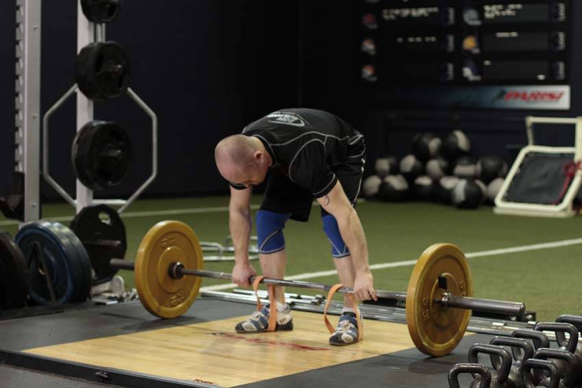 Deadlift with Bands — start position