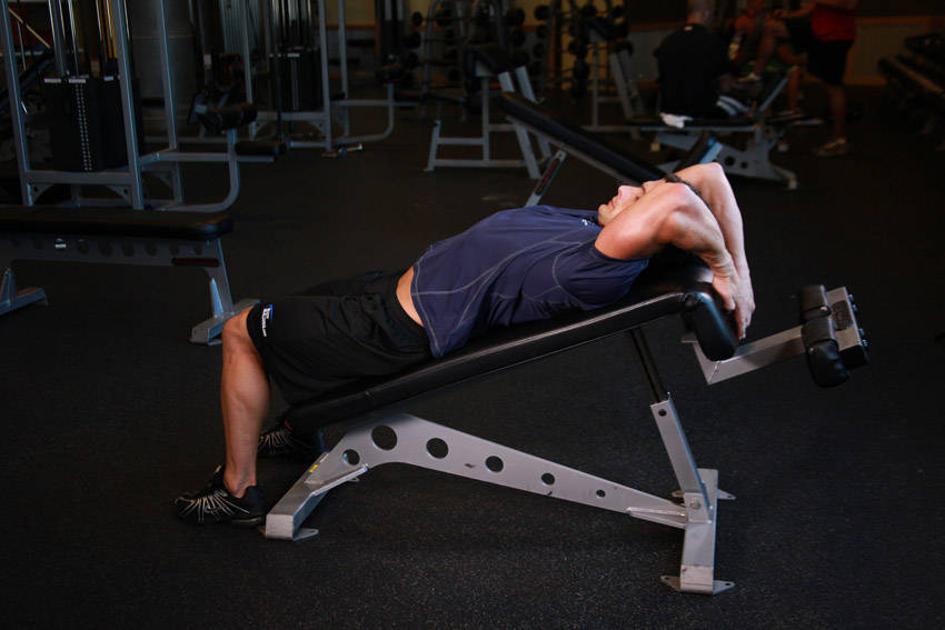 Decline Reverse Crunch — start position