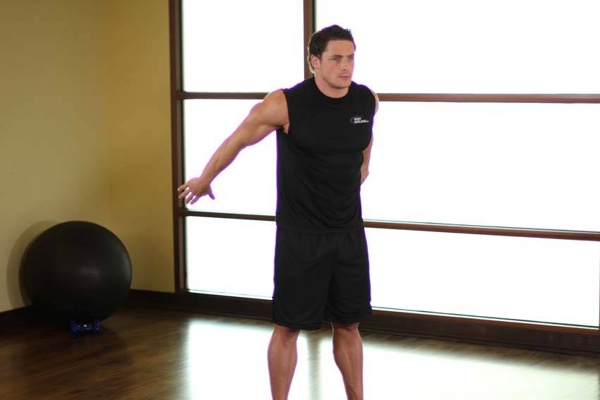 Dynamic Back Stretch — start position
