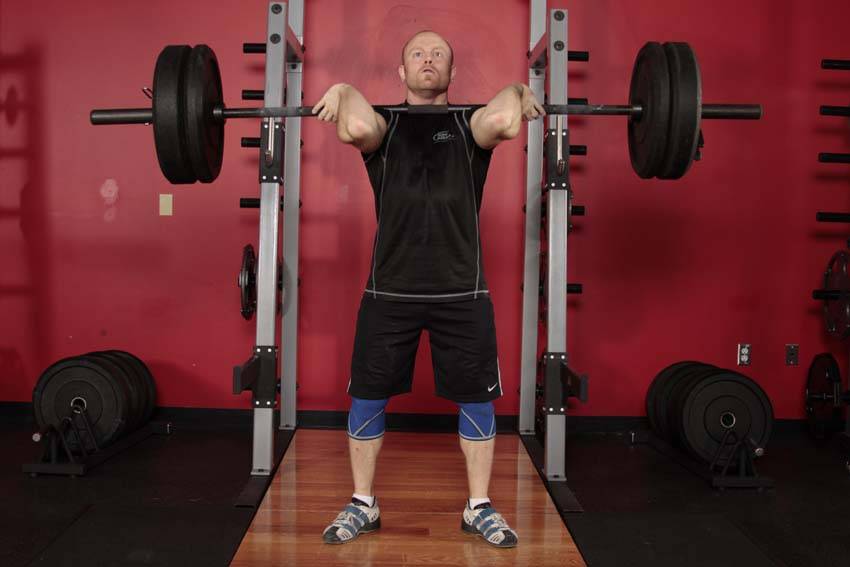 Front Squat (Clean Grip) — start position