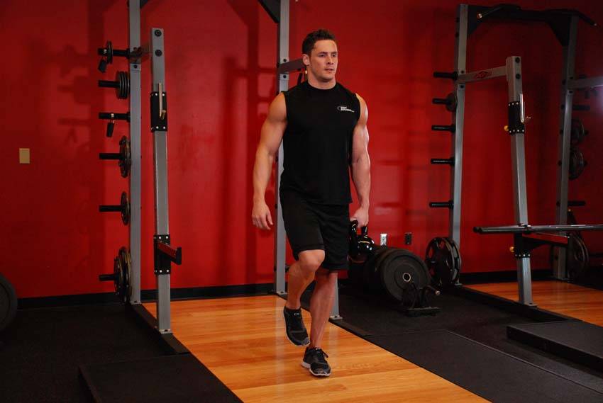 Kettlebell One-Legged Deadlift — start position