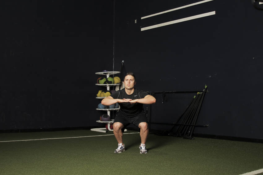 Knee Tuck Jump — start position