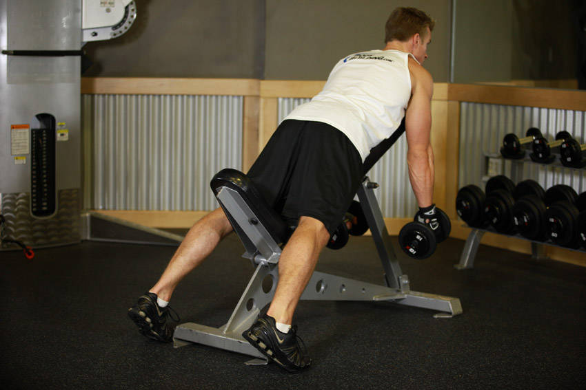 Middle Back Shrug — start position