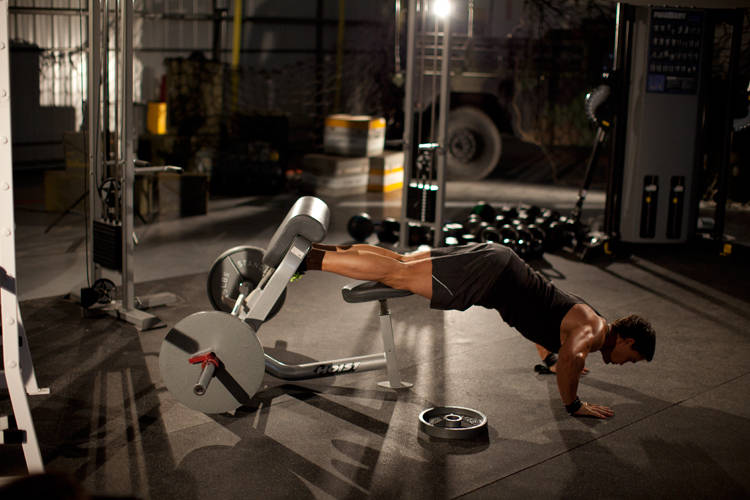 Natural Glute Ham Raise — end position