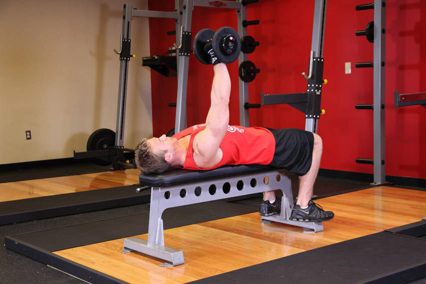 One Arm Dumbbell Bench Press — end position