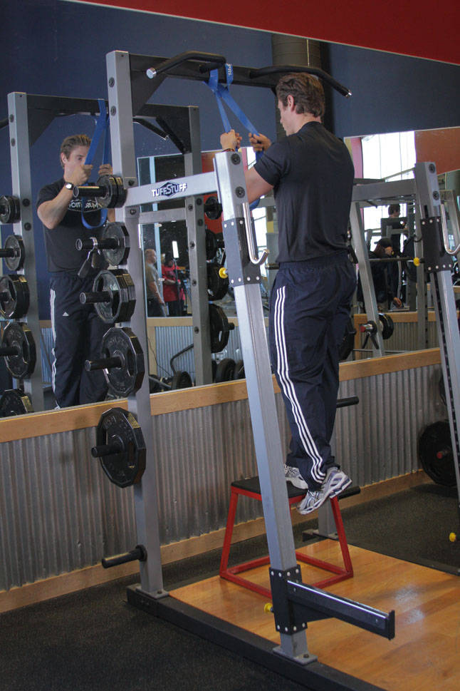 Single-Leg High Box Squat — start position