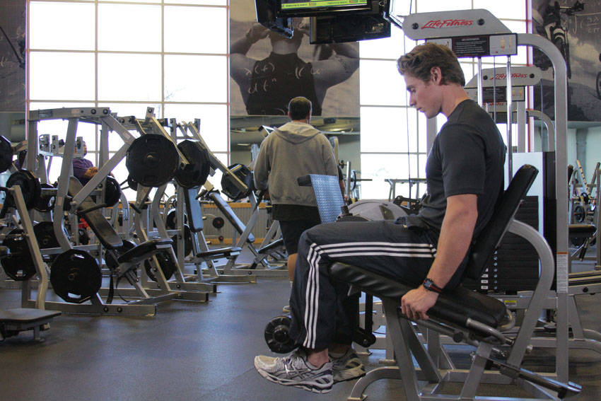 Single-Leg Leg Extension — start position