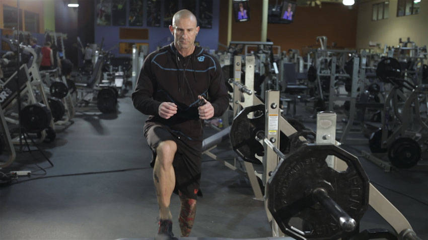 Step-up with Knee Raise — start position