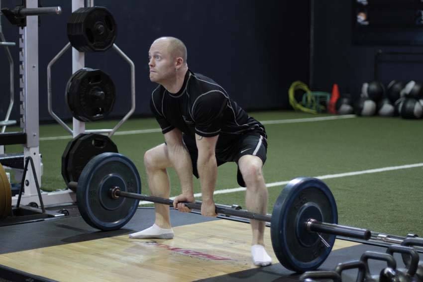 Sumo Deadlift demonstration