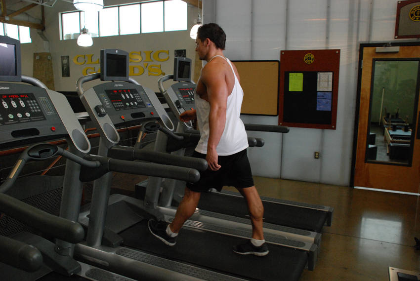 Walking, Treadmill — start position