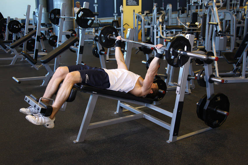 Wide-Grip Decline Barbell Bench Press — start position